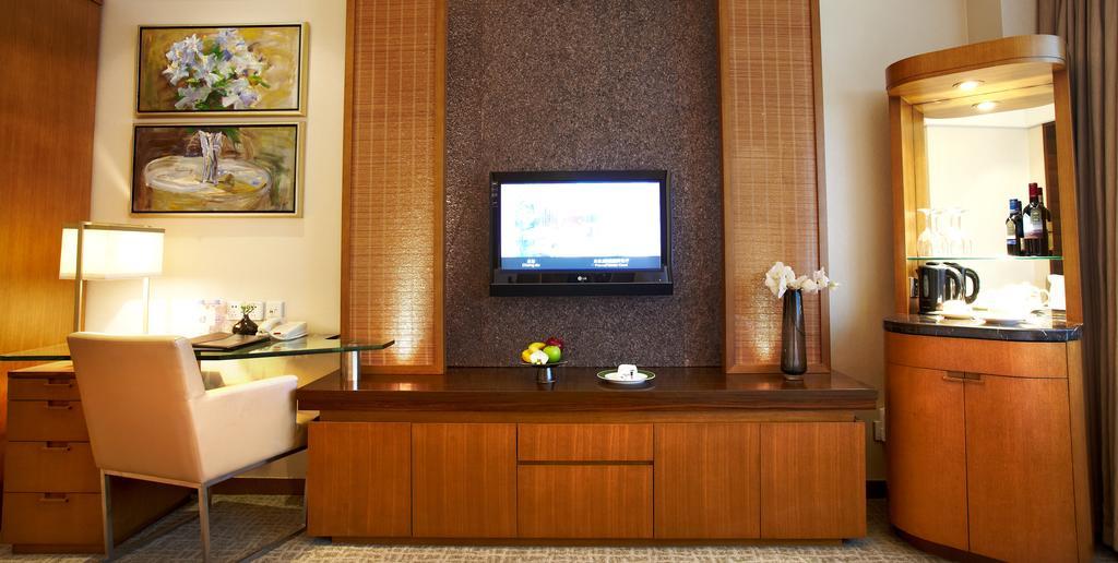 Harriway Hotel Чэнду Экстерьер фото