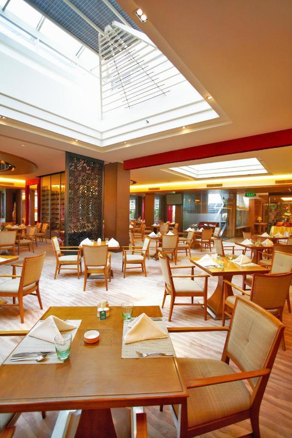 Harriway Hotel Чэнду Экстерьер фото